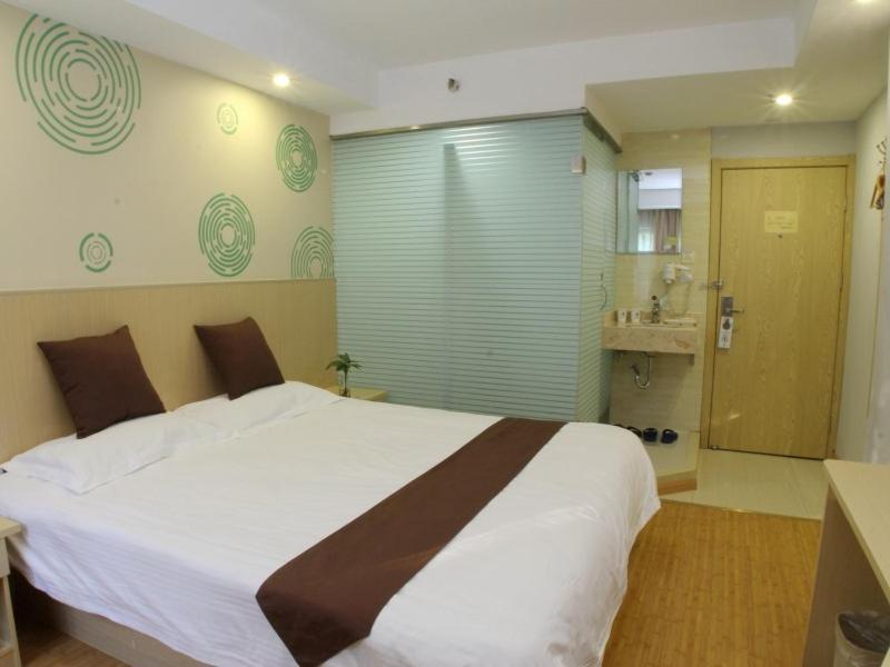 Greentree Inn Shanghai Gucun Park Express Hotel 3* Shanghai